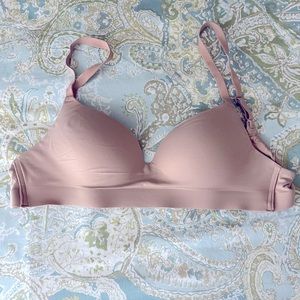 Soma Enbliss Wireless Bra 34A
